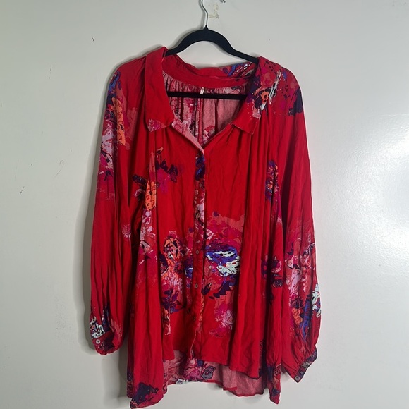 Free people red print button down size medium - Picture 5 of 12